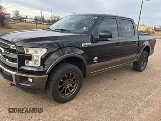 2015 Ford F-150 XLT with VIN 1FTEW1EG3FFA53104, listed as a Copart auction lot 43859665 with 182,930 mi miles and Clean Title. Bid and sale history available at carsss.com. Image 2.