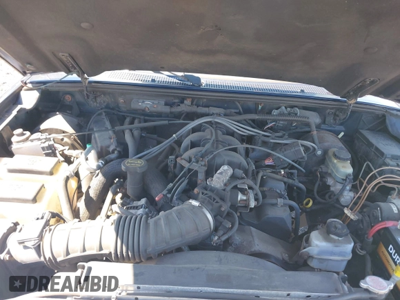 2003 Ford Ranger XL Fleet with VIN 1FTZR45E03PA90657, listed as a IAAI auction lot 42217471 with 244,520 mi miles and . Bid and sale history available at carsss.com. Image 10.