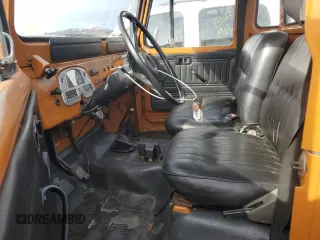 1979 Toyota Land Cruiser z VIN HJ45032688, wystawiony jako Copart lot #76814004 z przebiegiem 84 752 mil mil oraz Szkoda całkowita • Salvage title. Historia ofert i sprzedaży dostępna na DreamBid. Obrazek 7.