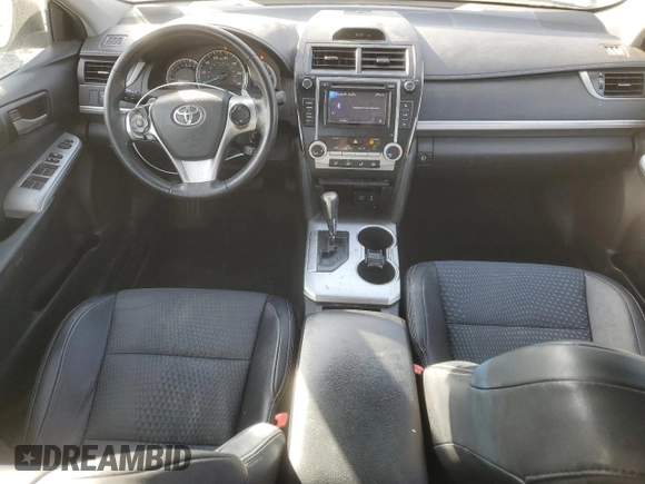 2014 Toyota Camry L with VIN 4T1BF1FK9EU318538, listed as a Copart auction lot 55355835 with 184,584 mi miles and Clean Title. Bid and sale history available at carsss.com. Image 8.