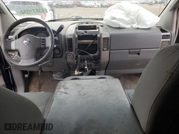 2006 Nissan Titan LE z VIN 1N6AA07B26N503160, wystawiony jako Copart lot #87855545 z przebiegiem 239 338 mil mil oraz Szkoda całkowita • Salvage title. Historia ofert i sprzedaży dostępna na DreamBid. Obrazek 8.