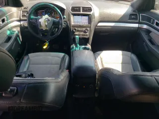 2017 Ford Explorer XLT с VIN 1FM5K8D81HGB18636, выставлен на аукционе Copart как лот 70666574 с пробегом 185 706 миль миль и На запчасти • Non repairable. История ставок и продаж доступна на DreamBid. Изображение 8.