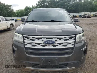 2018 Ford Explorer XLT z VIN 1FM5K7D80JGC54417, wystawiony jako Copart lot #54900345 z przebiegiem 84 896 mil mil oraz Szkoda całkowita • Salvage title. Historia ofert i sprzedaży dostępna na DreamBid. Obrazek 5.