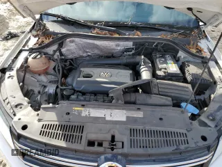 2013 Volkswagen Tiguan SE with VIN WVGAV3AX9DW575926, listed as a Copart auction lot 85048984 with 117,986 mi miles and Clean title. Bid and sale history available at DreamBid. Image 11.