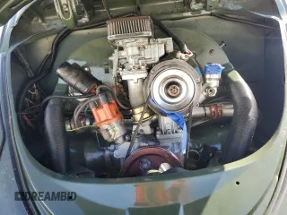 1962 Volkswagen Beetle with VIN 4678770, listed as a Copart auction lot 43147385 with 1,657 mi miles and Non Repairable. Bid and sale history available at DreamBid. Image 11.
