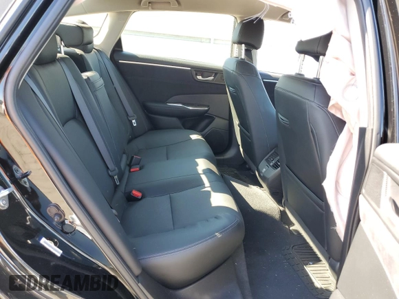 2018 Honda Clarity Plug-In Hybrid Touring with VIN JHMZC5F32JC008547, listed as a Copart auction lot 67163064 with 77,870 mi miles and Salvage Title. Bid and sale history available at carsss.com. Image 10.