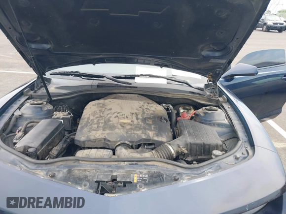 2011 Chevrolet Camaro 1LT with VIN 2G1FB1ED0B9140122, listed as a IAAI auction lot 42538043 with 202,703 mi miles and . Bid and sale history available at DreamBid. Image 10.