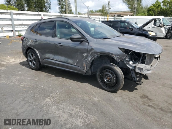 2024 Ford Escape ST-Line with VIN 1FMCU0MN8RUA25835, listed as a Copart auction lot 54491295 with 26,395 mi miles and Non Repairable. Bid and sale history available at carsss.com. Image 4.