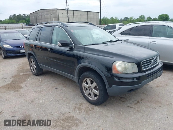 2007 Volvo XC90 I6 with VIN YV4CY982X71364072, listed as a IAAI auction lot 42048060 with 195,900 mi miles. Bid and sale history available at carsss.com. Image 1.