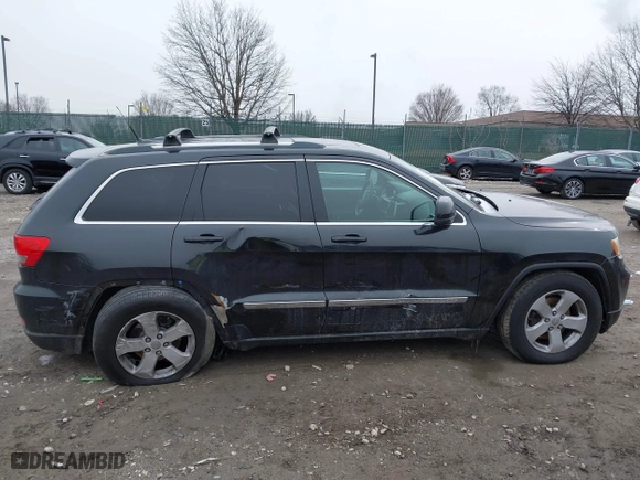 2011 Jeep Grand Cherokee Laredo with VIN 1J4RR4GGXBC511475, listed as a IAAI auction lot 41554620 with 164,361 mi miles. Bid and sale history available at carsss.com. Image 13.
