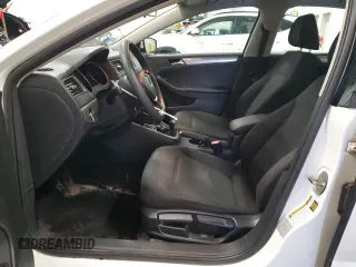 2015 Volkswagen Jetta Sedan 1.8T SE w/Connectivity with VIN 3VWD07AJ9FM230057, listed as a Copart auction lot 47434205 with 163,453 mi miles and Clean Title. Bid and sale history available at carsss.com. Image 7.