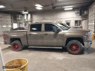 2014 Chevrolet Silverado 1500 LT with VIN 3GCUKREH6EG558016, listed as a IAAI auction lot 41509760 with 271,573 mi miles. Bid and sale history available at carsss.com. Image 13.
