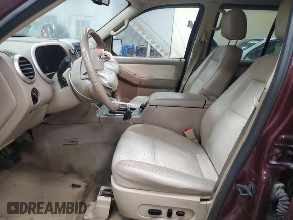 2008 Mercury Mountaineer Premier with VIN 4M2EU48E38UJ02893, listed as a Copart auction lot 46613035 with 170,309 mi miles and Clean Title. Bid and sale history available at carsss.com. Image 7.