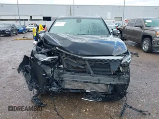 2023 Cadillac XT6 FWD Luxury with VIN 1GYKPAR44PZ114020, listed as a IAAI auction lot 41669115 with 110,305 mi miles. Bid and sale history available at carsss.com. Image 13.