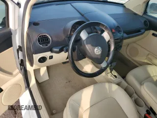 2010 Volkswagen Beetle with VIN 3VWPW3AG0AM027009, listed as a Copart auction lot 60617775 with 113,078 mi miles and Salvage title. Bid and sale history available at DreamBid. Image 8.