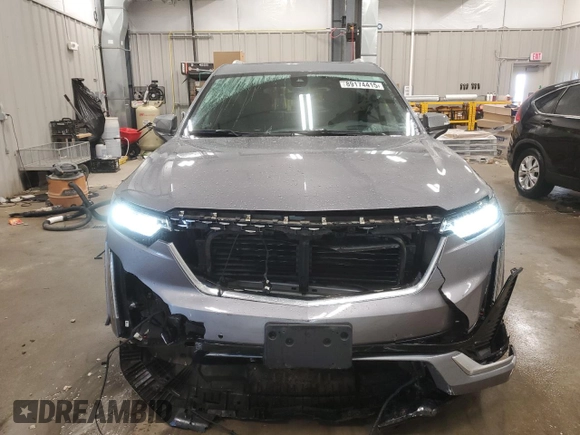 2021 Cadillac XT6 Premium Luxury with VIN 1GYKPFRS3MZ210552, listed as a Copart auction lot 89174415 with 12,823 mi miles and Salvage title. Bid and sale history available at DreamBid. Image 5.
