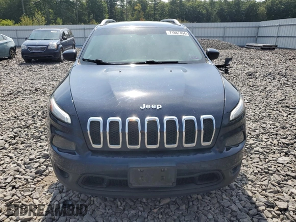 2016 Jeep Cherokee 75th Anniversary with VIN 1C4PJMCB2GW339639, listed as a Copart auction lot 71987394 with 176,392 mi miles and Salvage Title. Bid and sale history available at carsss.com. Image 5.