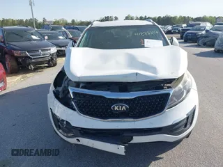 2015 Kia Sportage LX with VIN KNDPB3AC3F7742718, listed as a IAAI auction lot 41877257 with 215,101 mi miles and . Bid and sale history available at carsss.com. Image 13.