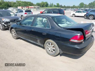 2002 Honda Accord SE с VIN 1HGCG56742A160536, выставлен на аукционе IAAI как лот 42133683 с пробегом 304 322 миль миль и . История ставок и продаж доступна на DreamBid. Изображение 3.