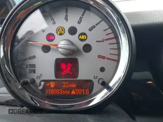 2010 MINI Hardtop S with VIN WMWMF7C59ATX41423, listed as a IAAI auction lot 42547368 with 118,083 mi miles and . Bid and sale history available at DreamBid. Image 7.