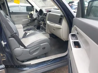 2008 Jeep Liberty Limited with VIN 1J8GN58K88W176332, listed as a IAAI auction lot 42018657 with 195,429 mi miles and . Bid and sale history available at carsss.com. Image 5.