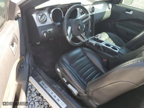 2006 Ford Mustang GT Deluxe with VIN 1ZVFT82H665149959, listed as a Copart auction lot 49633065 with 184,003 mi miles and Salvage Title. Bid and sale history available at carsss.com. Image 8.