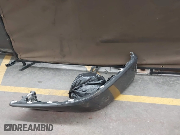2019 Jeep Wrangler Unlimited Sahara с VIN 1C4HJXEN8KW588369, выставлен на аукционе IAAI как лот 42581061 с пробегом 90 710 миль миль и . История ставок и продаж доступна на DreamBid. Изображение 12.