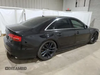 2017 Audi S8 z VIN WUAJ5AFD4HN901296, wystawiony jako Copart lot #44347595 z przebiegiem 80 045 mil mil oraz Czysty tytuł • Clean title. Historia ofert i sprzedaży dostępna na DreamBid. Obrazek 3.