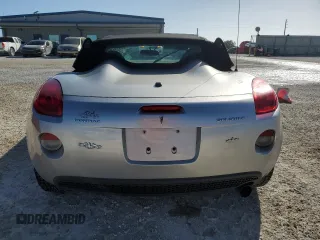 2006 Pontiac Solstice z VIN 1G2MB35B56Y116249, wystawiony jako Copart lot #77471704 z przebiegiem Nie podano mil oraz Nie do naprawy • Non repairable. Historia ofert i sprzedaży dostępna na DreamBid. Obrazek 6.