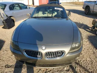 2005 BMW Z4 2.5i with VIN 4USBT33585LS54029, listed as a Copart auction lot 86951144 with 114,583 mi miles and Salvage Title. Bid and sale history available at carsss.com. Image 5.