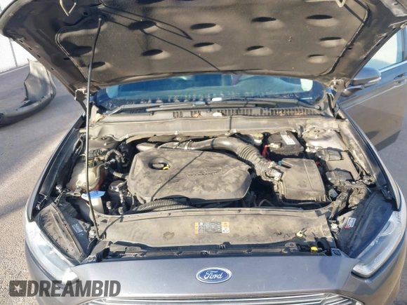 2013 Ford Fusion SE with VIN 3FA6P0HR5DR226068, listed as a IAAI auction lot 41532743 with 153,148 mi miles. Bid and sale history available at carsss.com. Image 10.