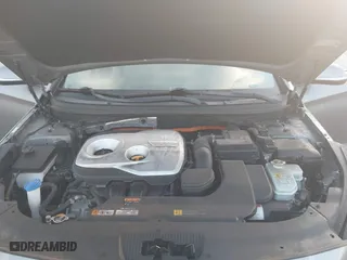 2017 Hyundai Sonata Hybrid SE with VIN KMHE24L35HA074609, listed as a IAAI auction lot 41177631 with 109,259 mi miles. Bid and sale history available at carsss.com. Image 10.
