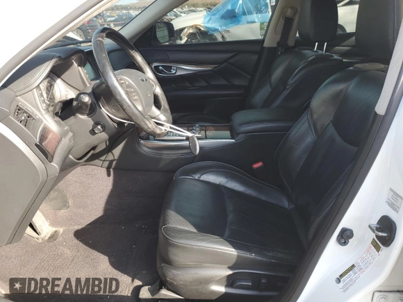 2015 Infiniti Q70 with VIN JN1BY1AR6FM561375, listed as a Copart auction lot 46578795 with 147,080 mi miles and Salvage title. Bid and sale history available at DreamBid. Image 7.