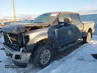 2019 Ford F-250 XL with VIN 1FT7W2B64KEC00573, listed as a IAAI auction lot 41360235 with 76,003 mi miles and . Bid and sale history available at DreamBid. Image 17.