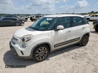 2014 FIAT 500L Trekking с VIN ZFBCFADH5EZ029016, выставлен на аукционе Copart как лот 59535235 с пробегом 140 832 миль миль и Списание • Salvage title. История ставок и продаж доступна на DreamBid. Изображение 1.