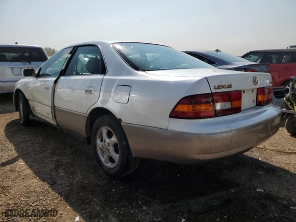 1998 Lexus ES 300 Luxury Sport Sdn with VIN JT8BF28G1W0145205, listed as a Copart auction lot 70652494 with 0 mi miles and Salvage Title. Bid and sale history available at carsss.com. Image 2.