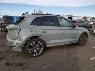 2019 Audi SQ5 Prestige with VIN WA1C4AFY8K2130453, listed as a Copart auction lot 71133922 with 30,517 mi miles. Bid and sale history available at carsss.com. Image 3.