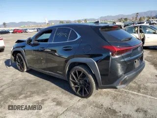 2020 Lexus UX with VIN JTHX9JBH9L2035687, listed as a Copart auction lot 71314652 with 43,542 mi miles. Bid and sale history available at carsss.com. Image 2.