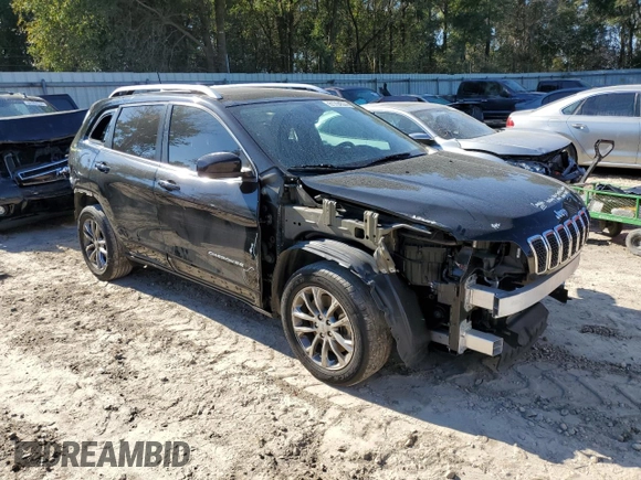 2019 Jeep Cherokee Latitude Plus with VIN 1C4PJLLB1KD176707, listed as a Copart auction lot 81704574 with 108,147 mi miles and Non Repairable. Bid and sale history available at carsss.com. Image 4.