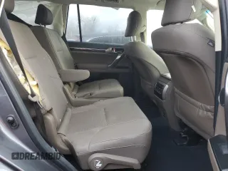 2023 Lexus GX 460 Premium z VIN JTJAM7BX2P5353538, wystawiony jako Copart lot #50010325 z przebiegiem 43 191 mil mil oraz Szkody całkowita. Historia ofert i sprzedaży dostępna na DreamBid. Obrazek 10.