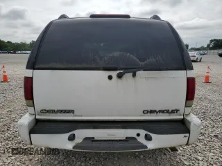 2001 Chevrolet Blazer LT с VIN 1GNDT13W51K250894, выставлен на аукционе Copart как лот 59919775 с пробегом 152 535 миль миль и Чистый • Clean title. История ставок и продаж доступна на DreamBid. Изображение 6.