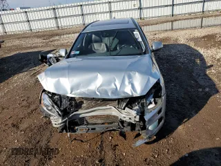2018 Volvo V60 Dynamic with VIN YV140MEL5J2379492, listed as a Copart auction lot 79428554 with 0 mi miles and Salvage Title. Bid and sale history available at carsss.com. Image 5.