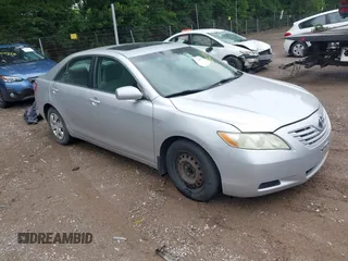 2009 Toyota Camry z VIN 4T1BE46K19U293368, wystawiony jako IAAI lot #42513295 z przebiegiem 251 091 mil mil oraz . Historia ofert i sprzedaży dostępna na DreamBid. Obrazek 1.