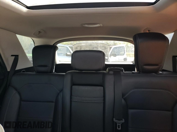 2012 Mercedes-Benz M ML 350 with VIN 4JGDA5HB9CA027046, listed as a Copart auction lot 53982985 with 214,917 mi miles and Clean Title. Bid and sale history available at carsss.com. Image 10.