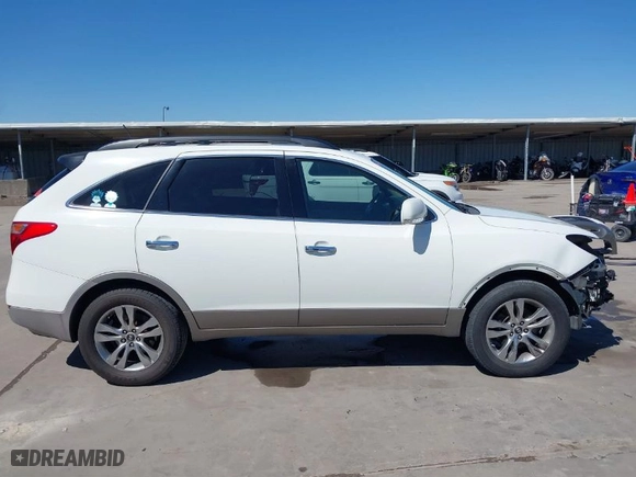 2012 Hyundai Veracruz Limited with VIN KM8NU4CC1CU194084, listed as a IAAI auction lot 41753965 with 102,084 mi miles. Bid and sale history available at carsss.com. Image 14.