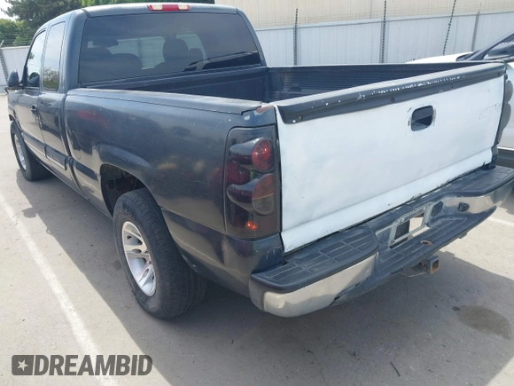 2004 Chevrolet Silverado 1500 Work Truck with VIN 2GCEC19V341293632, listed as a IAAI auction lot 42160525 with 243,632 mi miles. Bid and sale history available at carsss.com. Image 13.