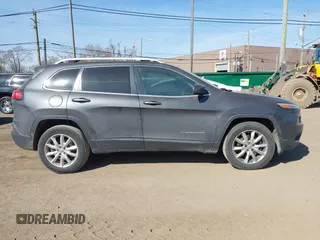 2015 Jeep Cherokee Limited with VIN 1C4PJMDS1FW533060, listed as a IAAI auction lot 41796305 with 199,175 mi miles and . Bid and sale history available at DreamBid. Image 13.