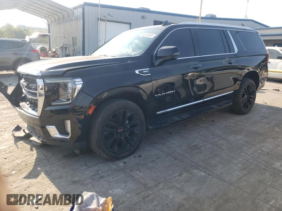 2021 GMC Yukon XL SLT with VIN 1GKS2GKD7MR451511, listed as a Copart auction lot 69013344 with 123,317 mi miles and Salvage Title. Bid and sale history available at carsss.com. Image 1.
