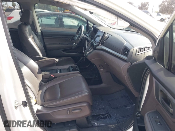 2019 Honda Odyssey EX-L with VIN 5FNRL6H74KB103686, listed as a IAAI auction lot 41948433 with 78,506 mi miles. Bid and sale history available at carsss.com. Image 5.