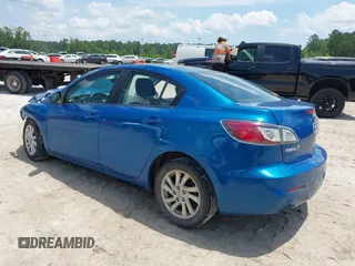 2012 Mazda 3 i Touring z VIN JM1BL1V87C1522952, wystawiony jako IAAI lot #42265128 z przebiegiem 138 182 mil mil oraz . Historia ofert i sprzedaży dostępna na DreamBid. Obrazek 3.